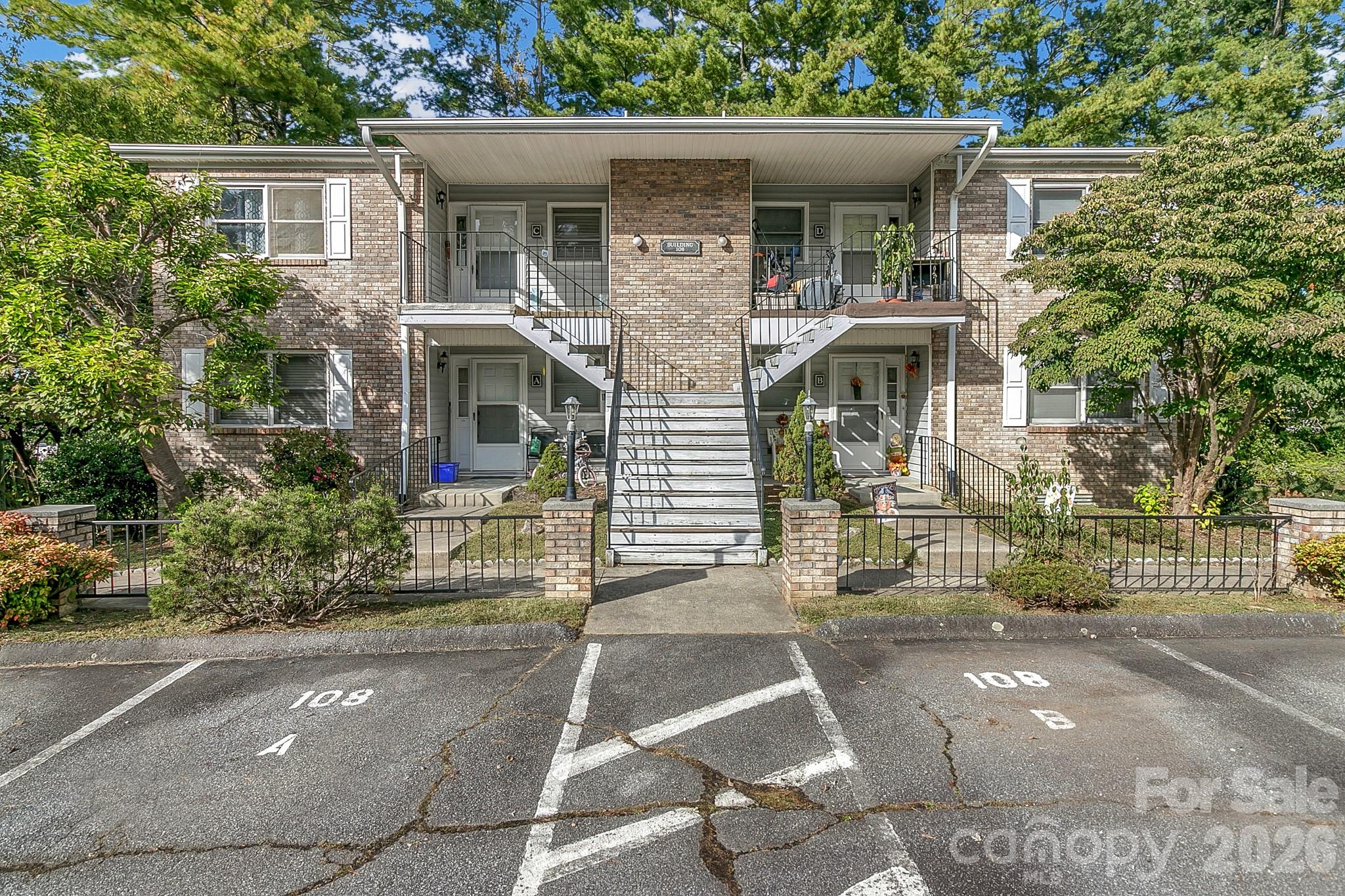 108 Meadow Park Lane