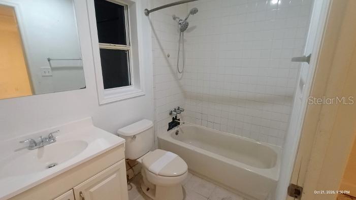Single Family Residence at 40400 SUNSET DR, EUSTIS, photo 10 of 12