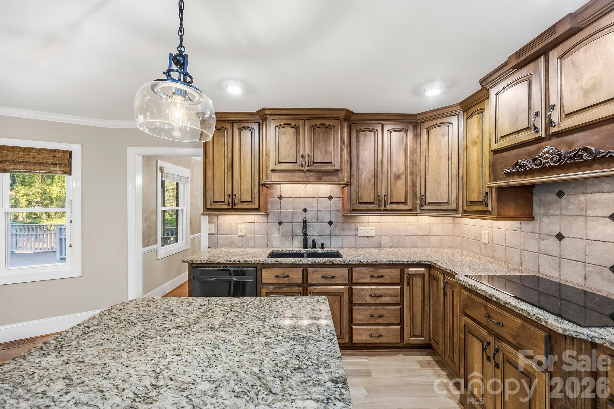 Single Family Residence at 405 Hillcrest Drive, Harrisburg, photo 4 of 48