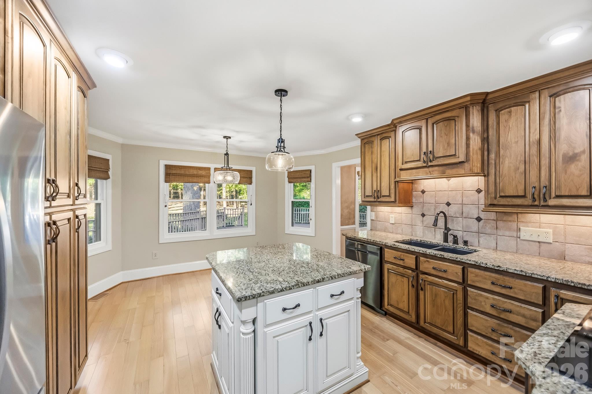 Single Family Residence at 405 Hillcrest Drive, Harrisburg, photo 5 of 48