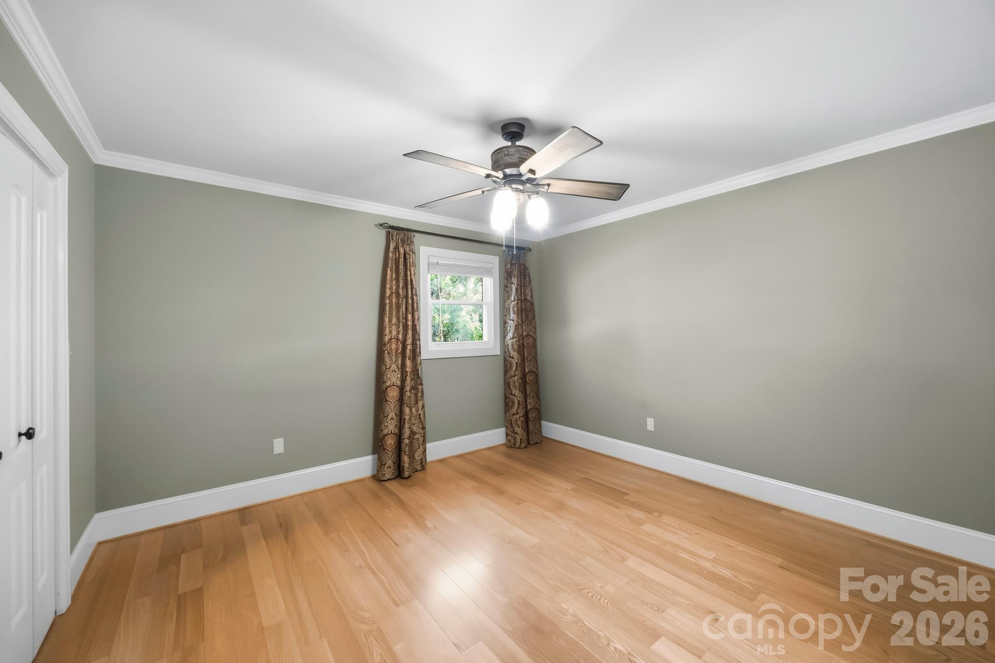 Single Family Residence at 405 Hillcrest Drive, Harrisburg, photo 37 of 48