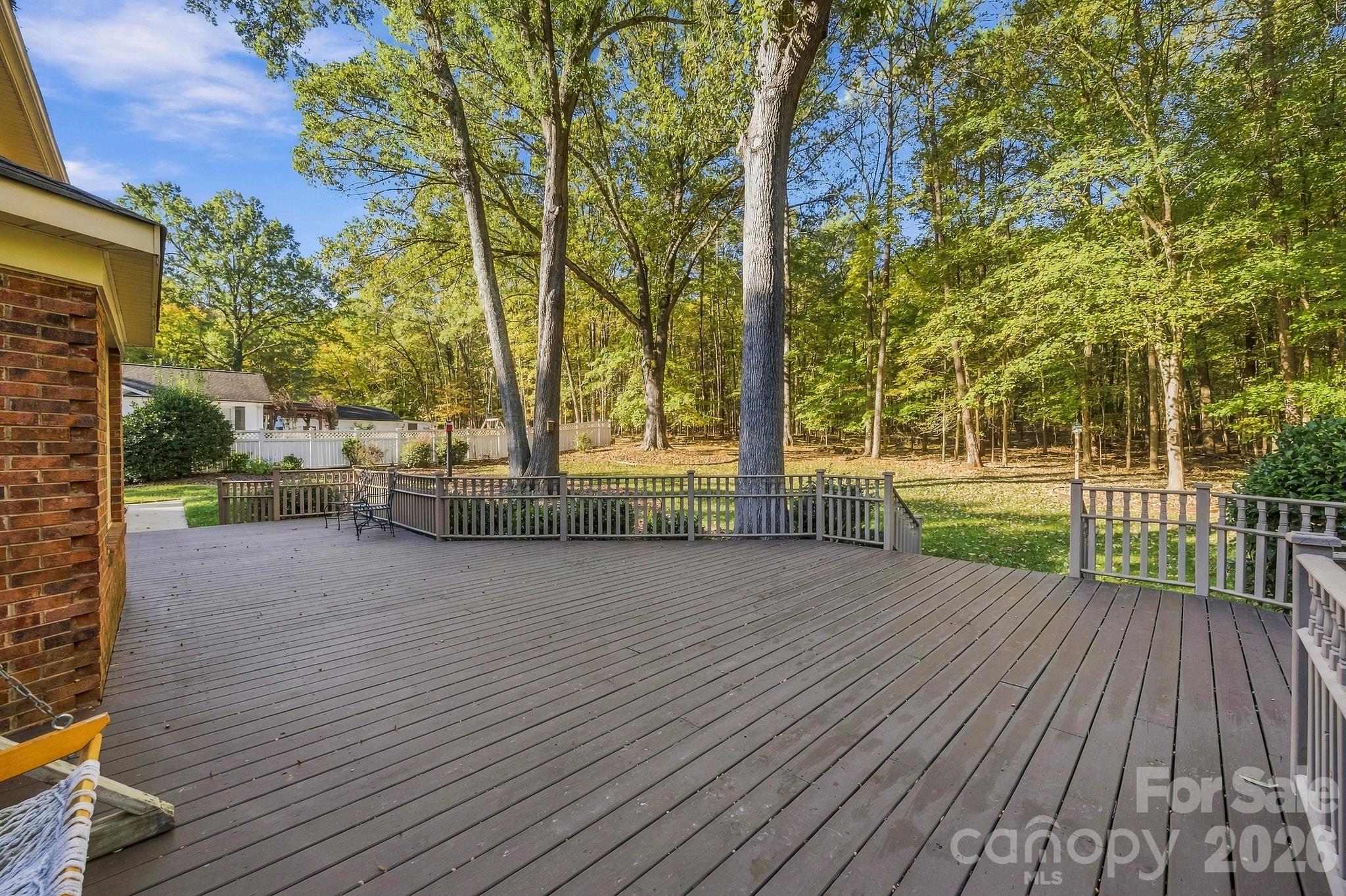Single Family Residence at 405 Hillcrest Drive, Harrisburg, photo 41 of 48