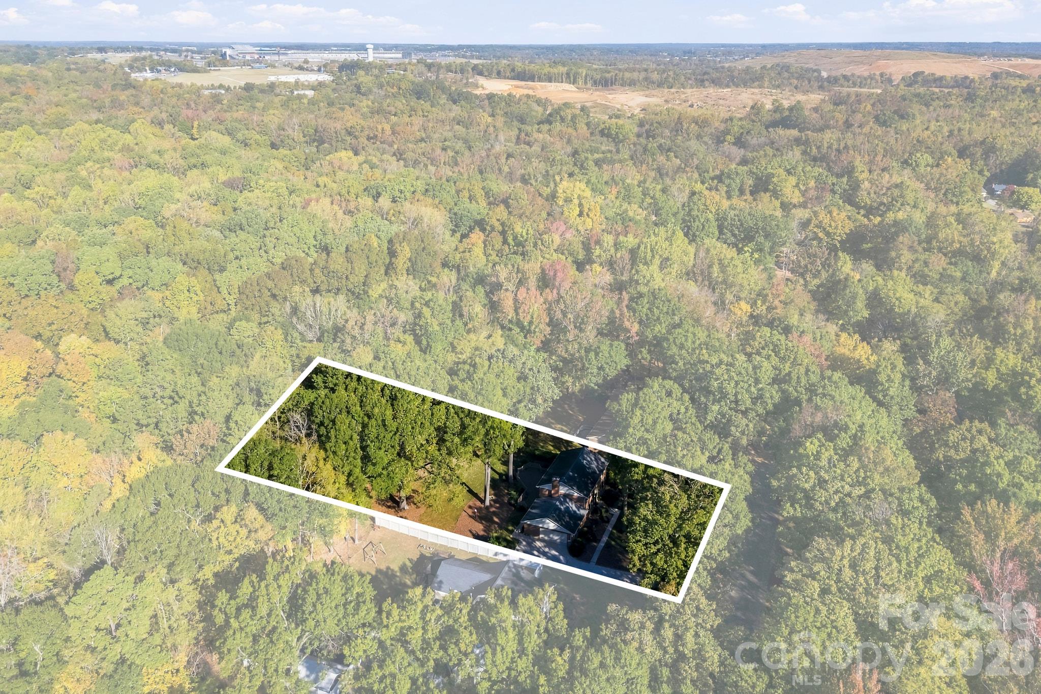 Lot lines approximate - 405 Hillcrest Drive, Harrisburg