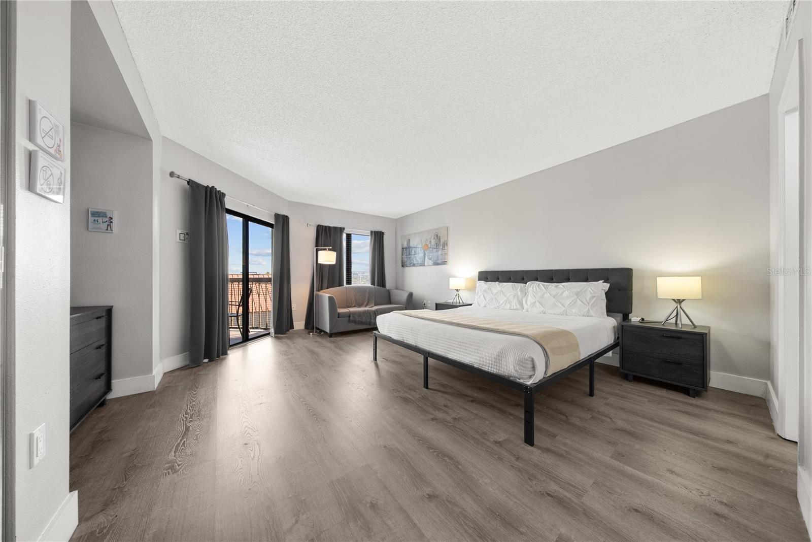 Condo - Hotel at 6165 CARRIER DR #3312, ORLANDO, photo 10 of 55