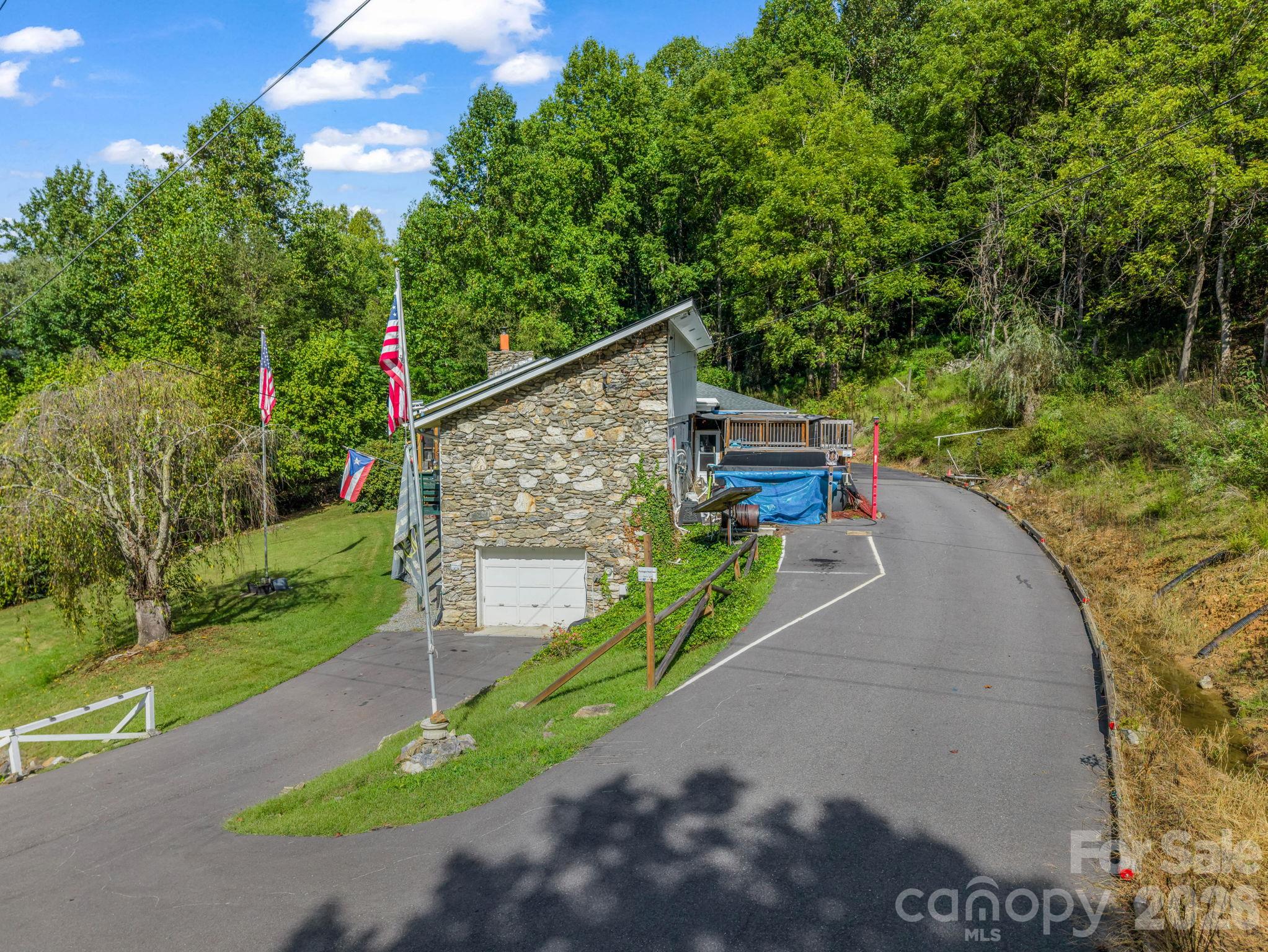 Single Family Residence at 48 Roberts Cove Road, Weaverville, photo 3 of 48