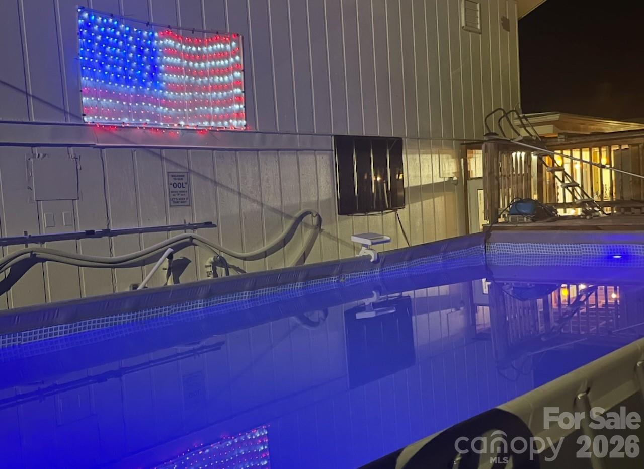 Saltwater Pool - 48 Roberts Cove Road, Weaverville