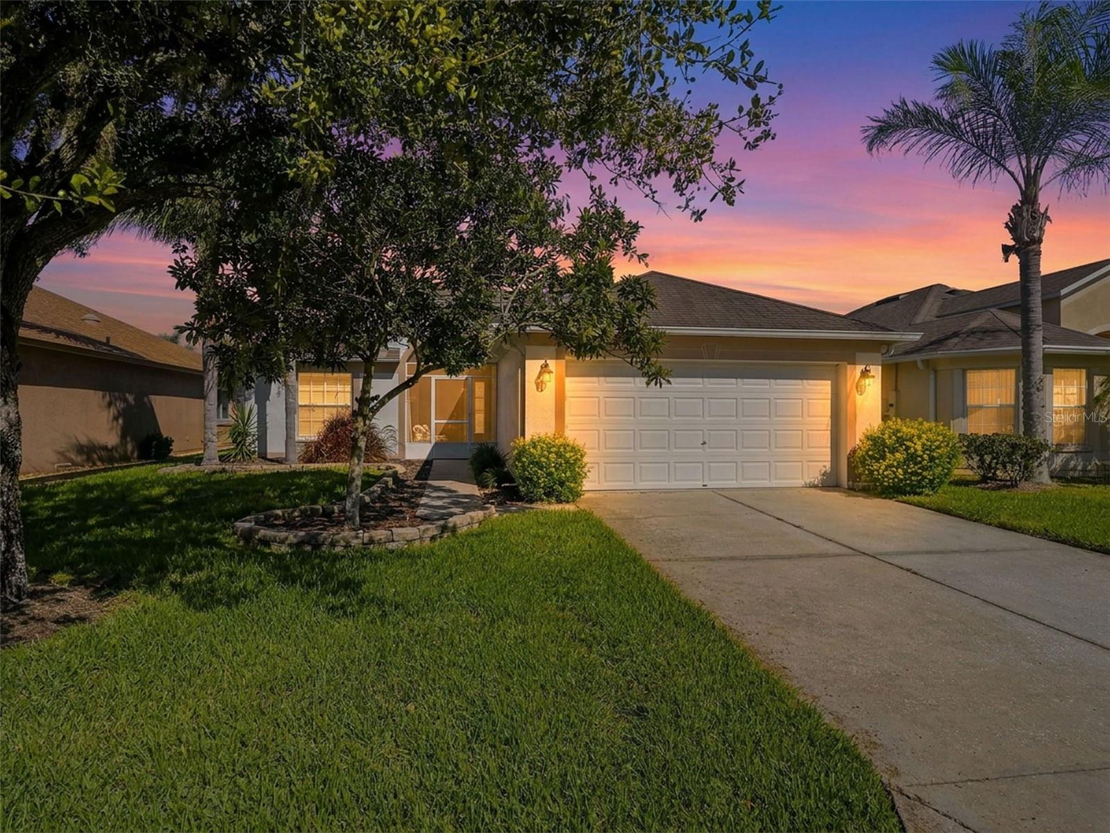 Single Family Residence at 9608 ROLLING CIR, SAN ANTONIO, photo 2 of 48