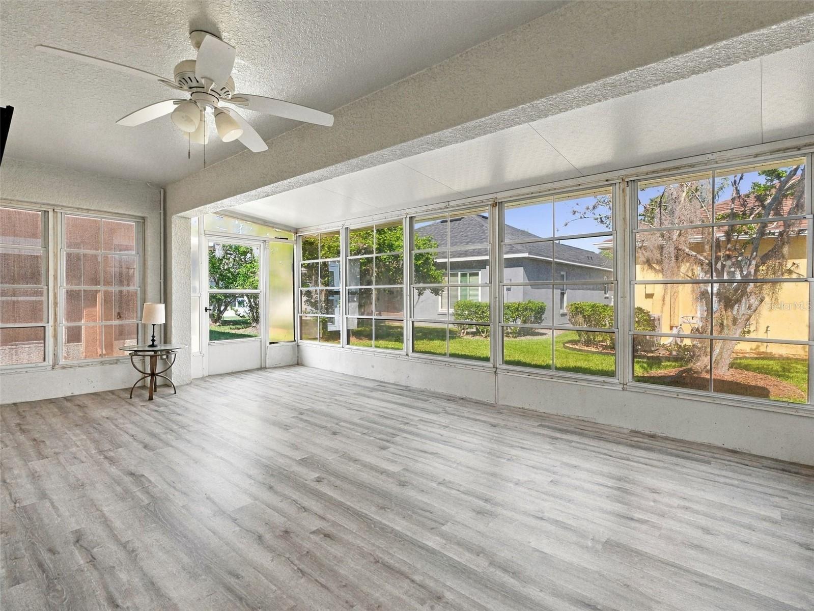 Single Family Residence at 9608 ROLLING CIR, SAN ANTONIO, photo 29 of 48