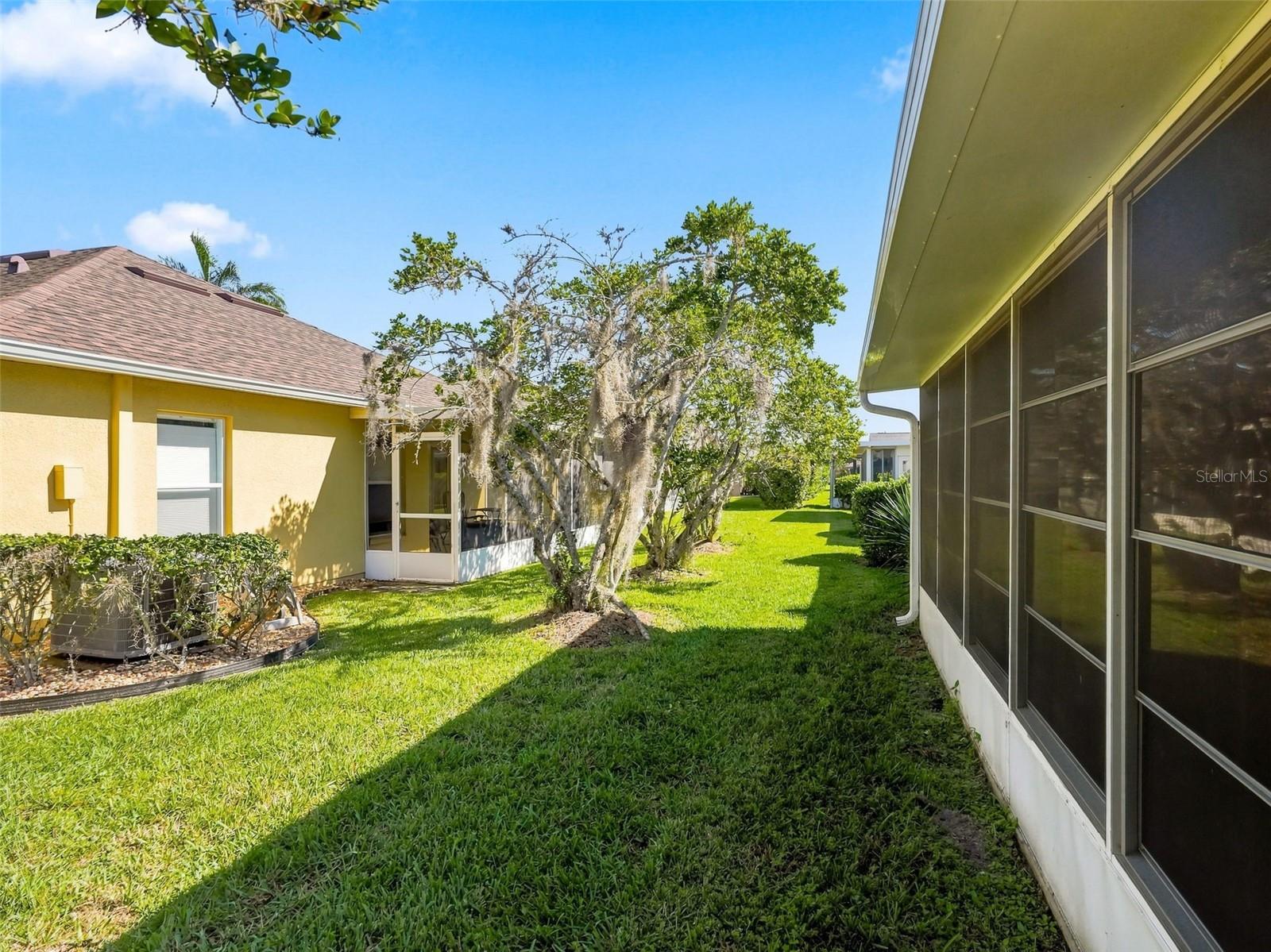 Single Family Residence at 9608 ROLLING CIR, SAN ANTONIO, photo 33 of 48