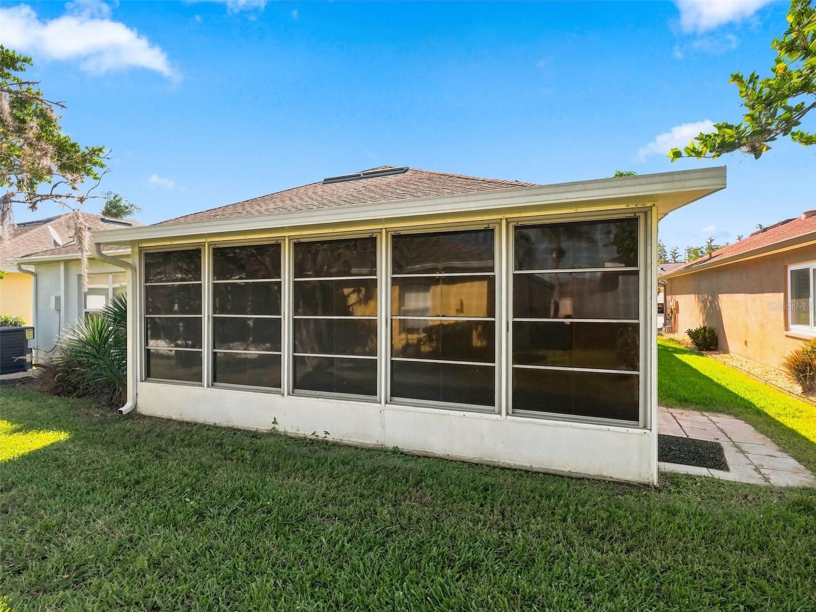 Single Family Residence at 9608 ROLLING CIR, SAN ANTONIO, photo 35 of 48