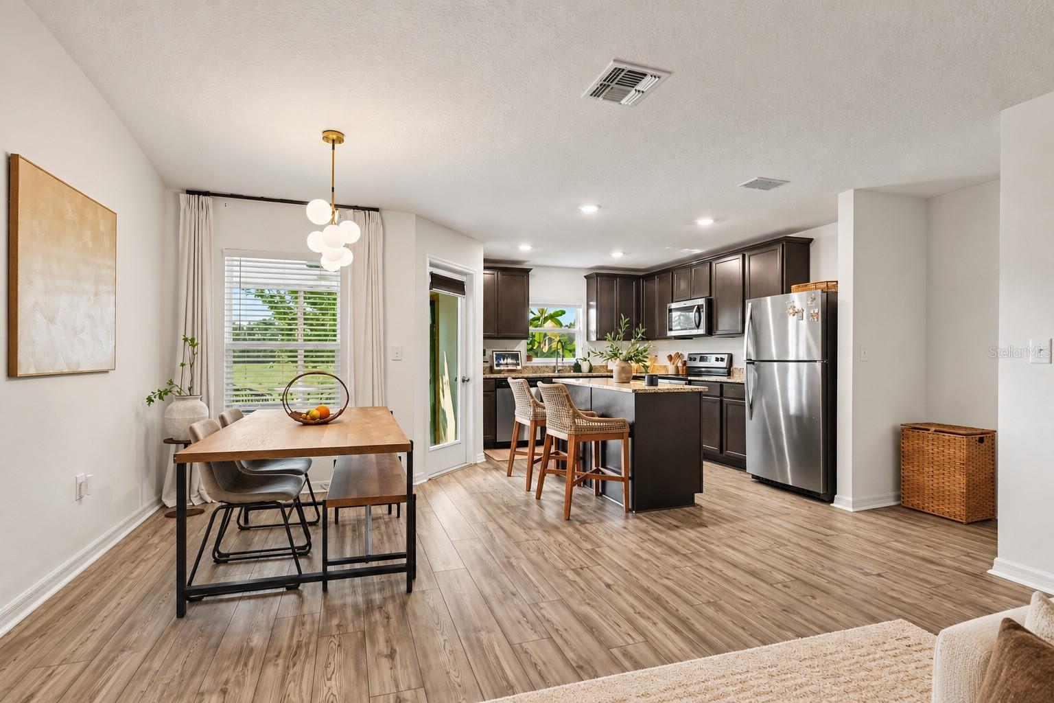 Townhouse at 5429 COMPANION LN, TAMPA, photo 10 of 25