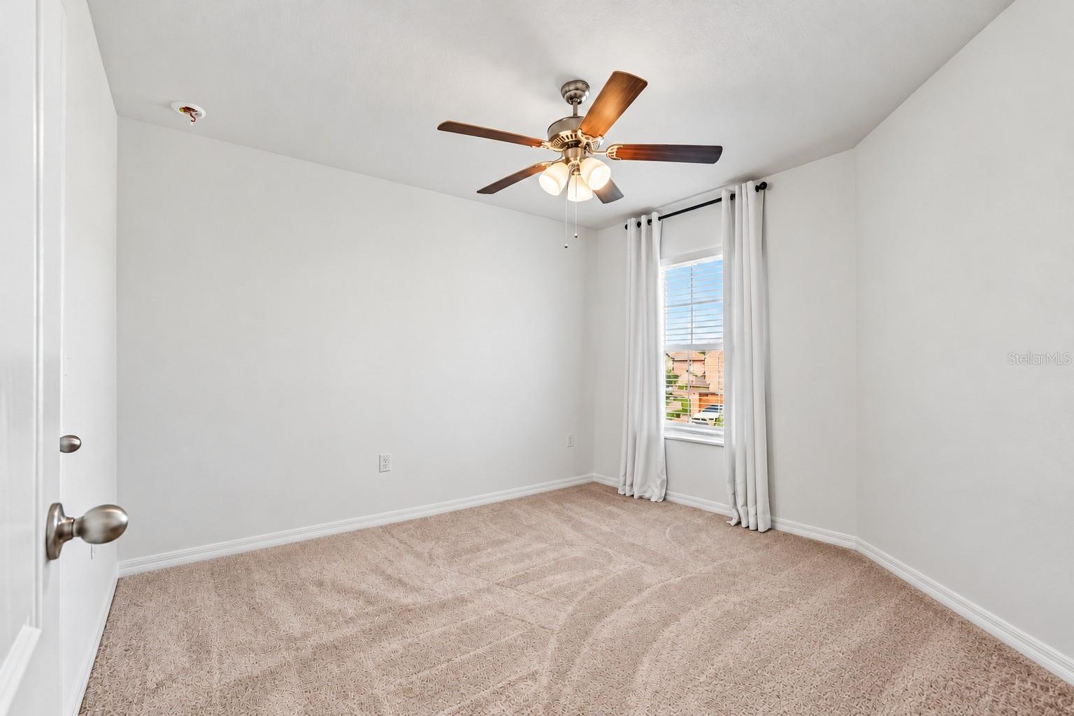 Townhouse at 5429 COMPANION LN, TAMPA, photo 22 of 25