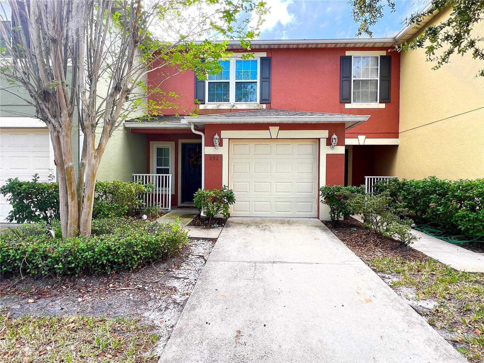 292 WINDING VINE LN #17