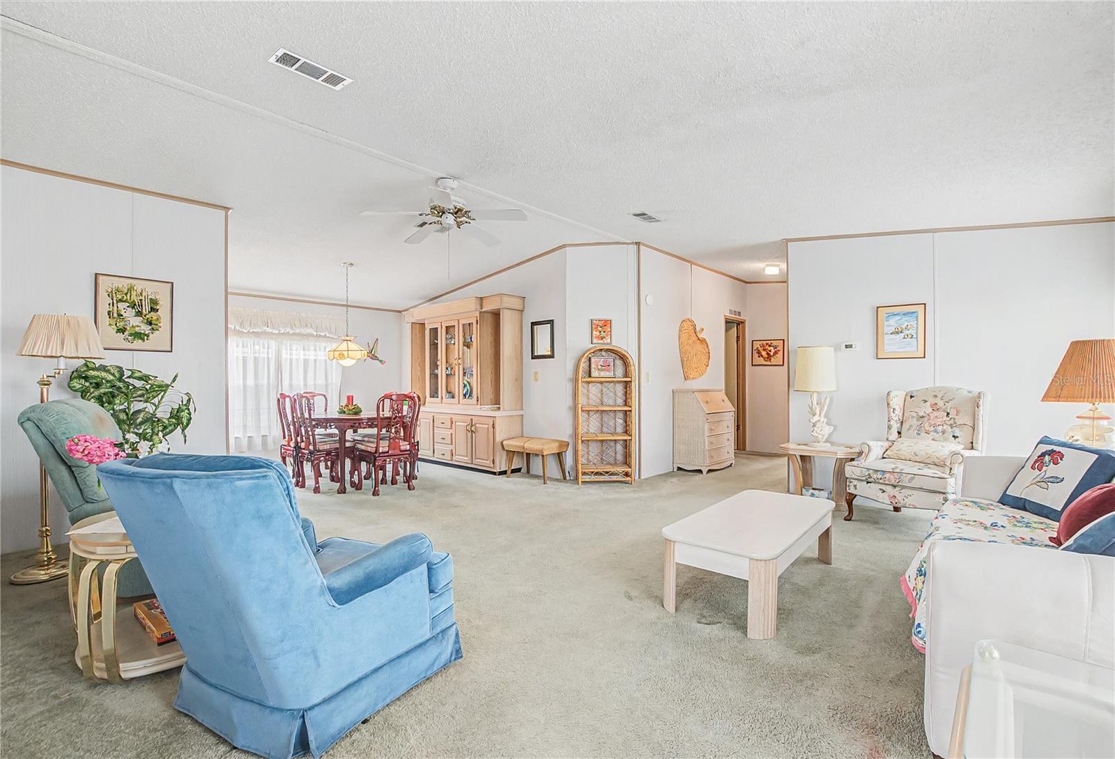 Manufactured Home at 5425 BETMAR DR, ZEPHYRHILLS, photo 12 of 45