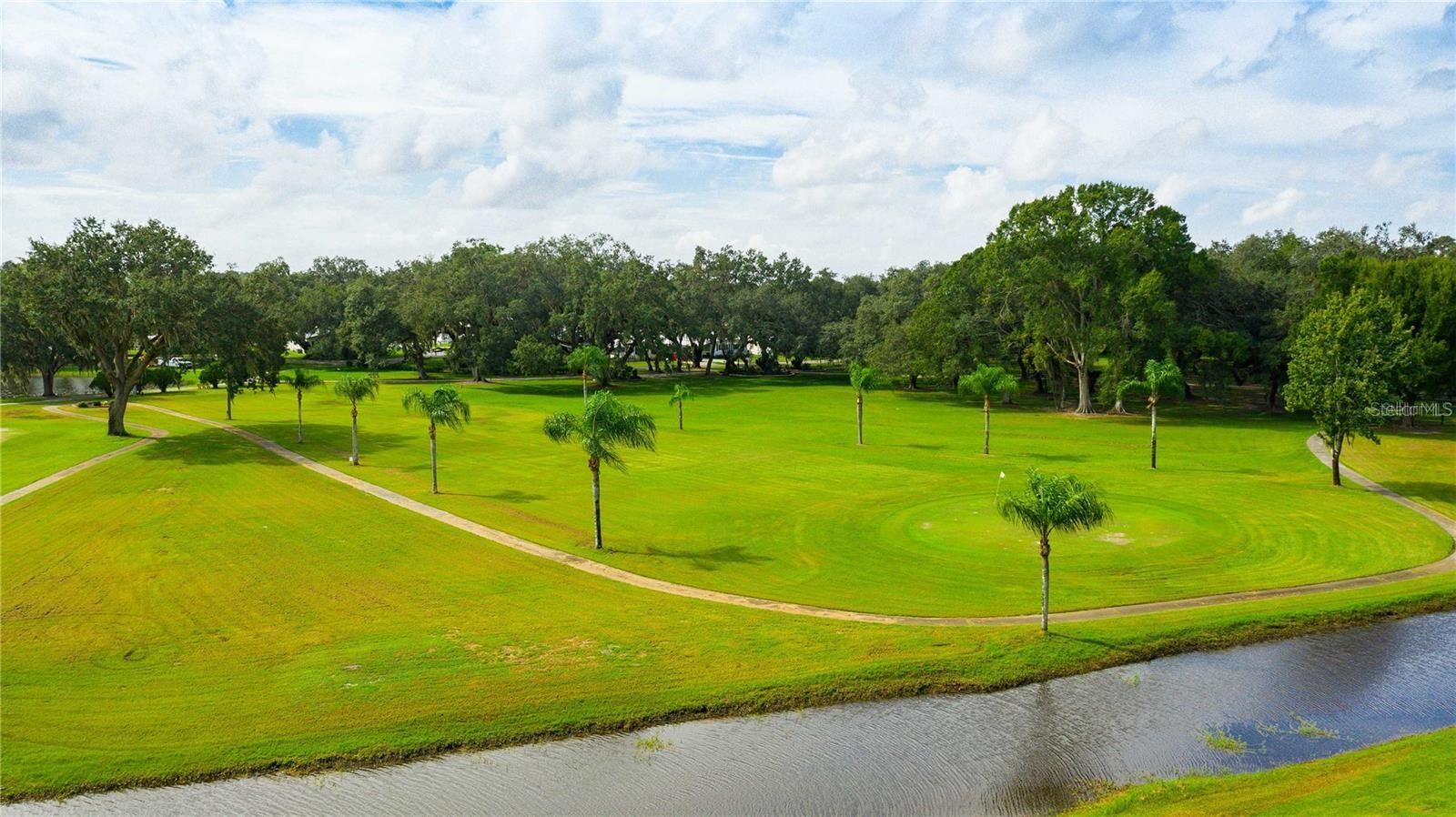 Manufactured Home at 5425 BETMAR DR, ZEPHYRHILLS, photo 43 of 45