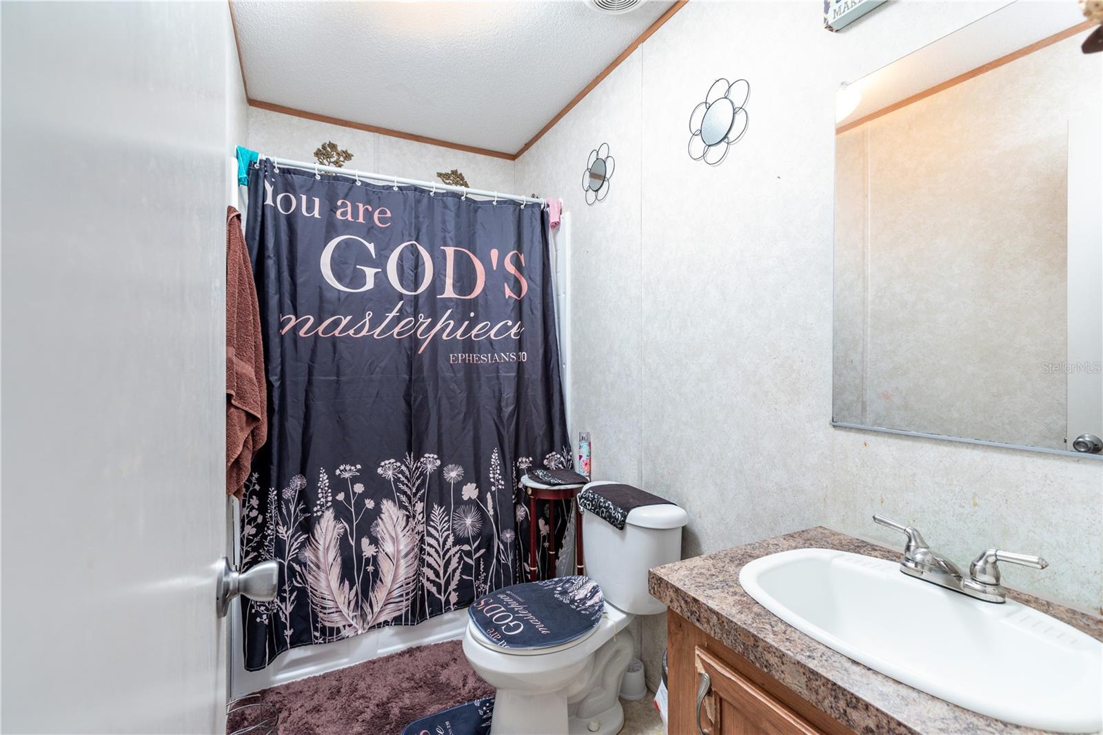 Manufactured Home at 13719 NW 89TH AVE, LAKE BUTLER, photo 11 of 27