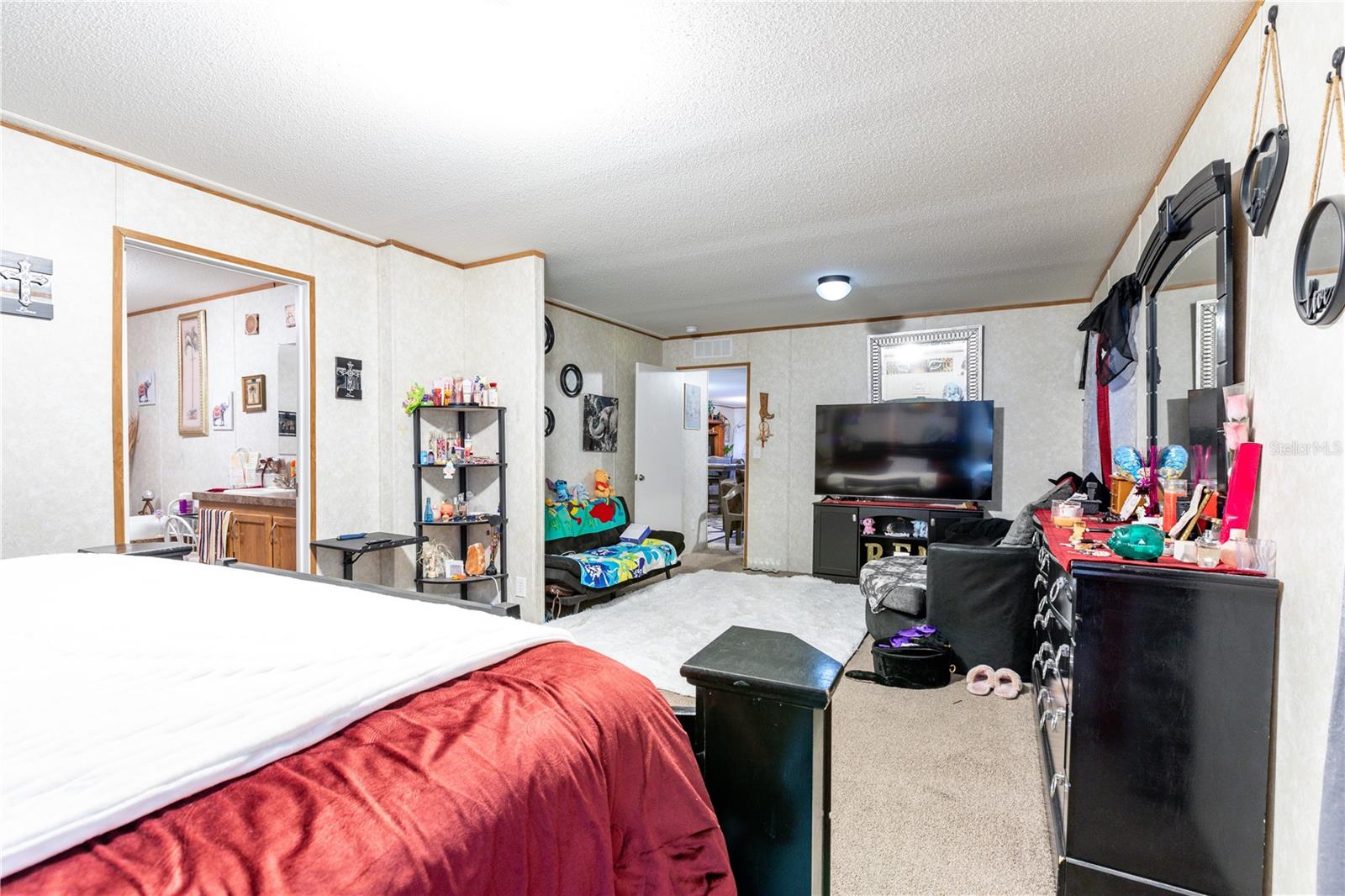 Manufactured Home at 13719 NW 89TH AVE, LAKE BUTLER, photo 17 of 27