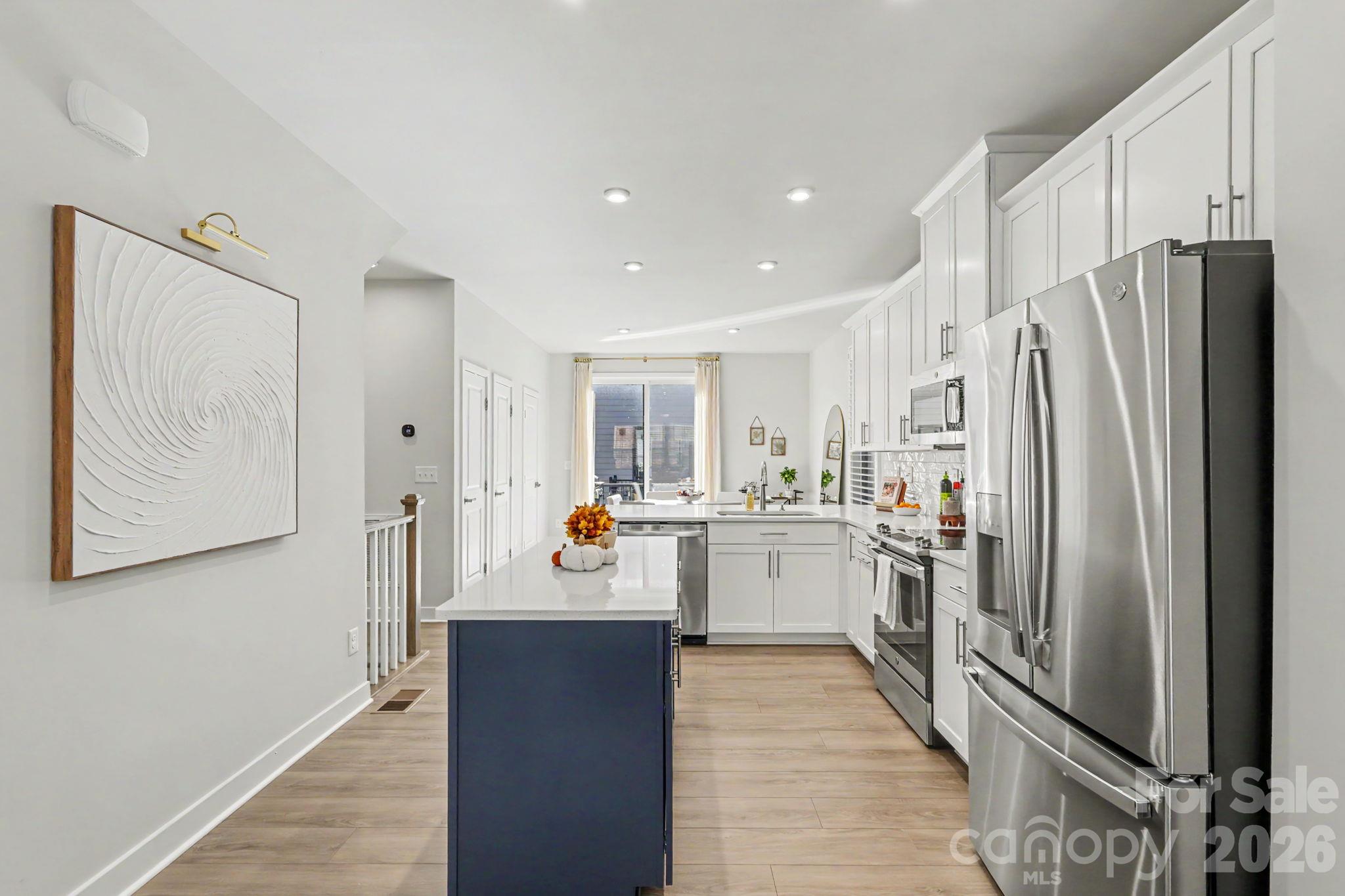 Townhouse at 3018 Terroir Lane, Charlotte, photo 10 of 34