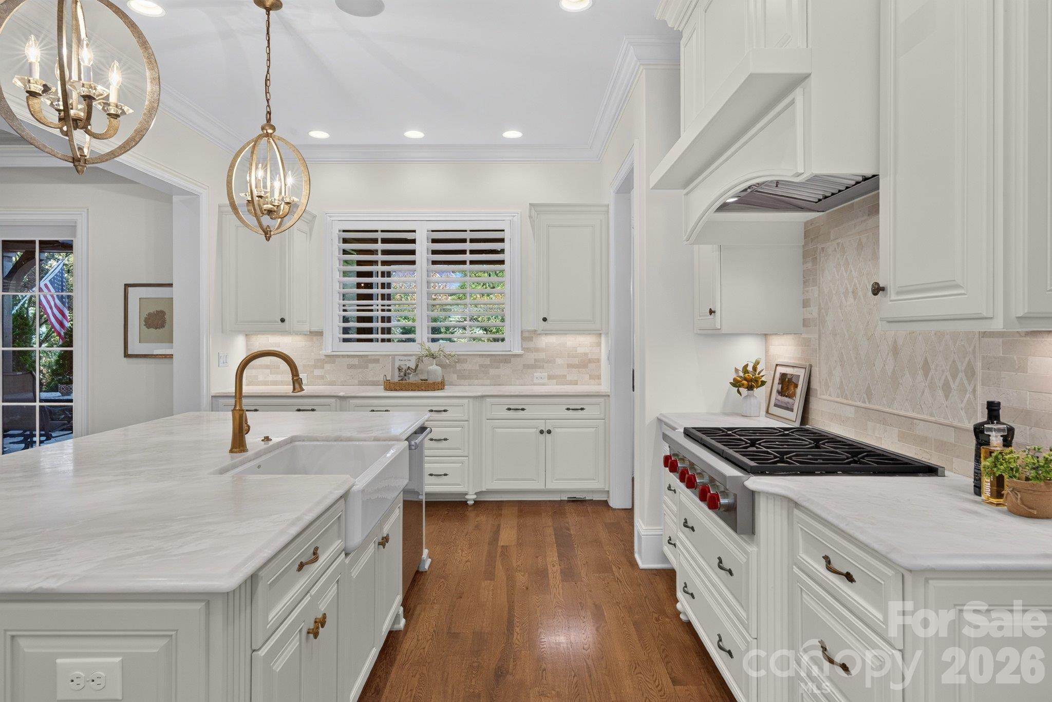 Gorgeous custom kitchen w/marble countertops - 7805 Clovervale Drive, Waxhaw