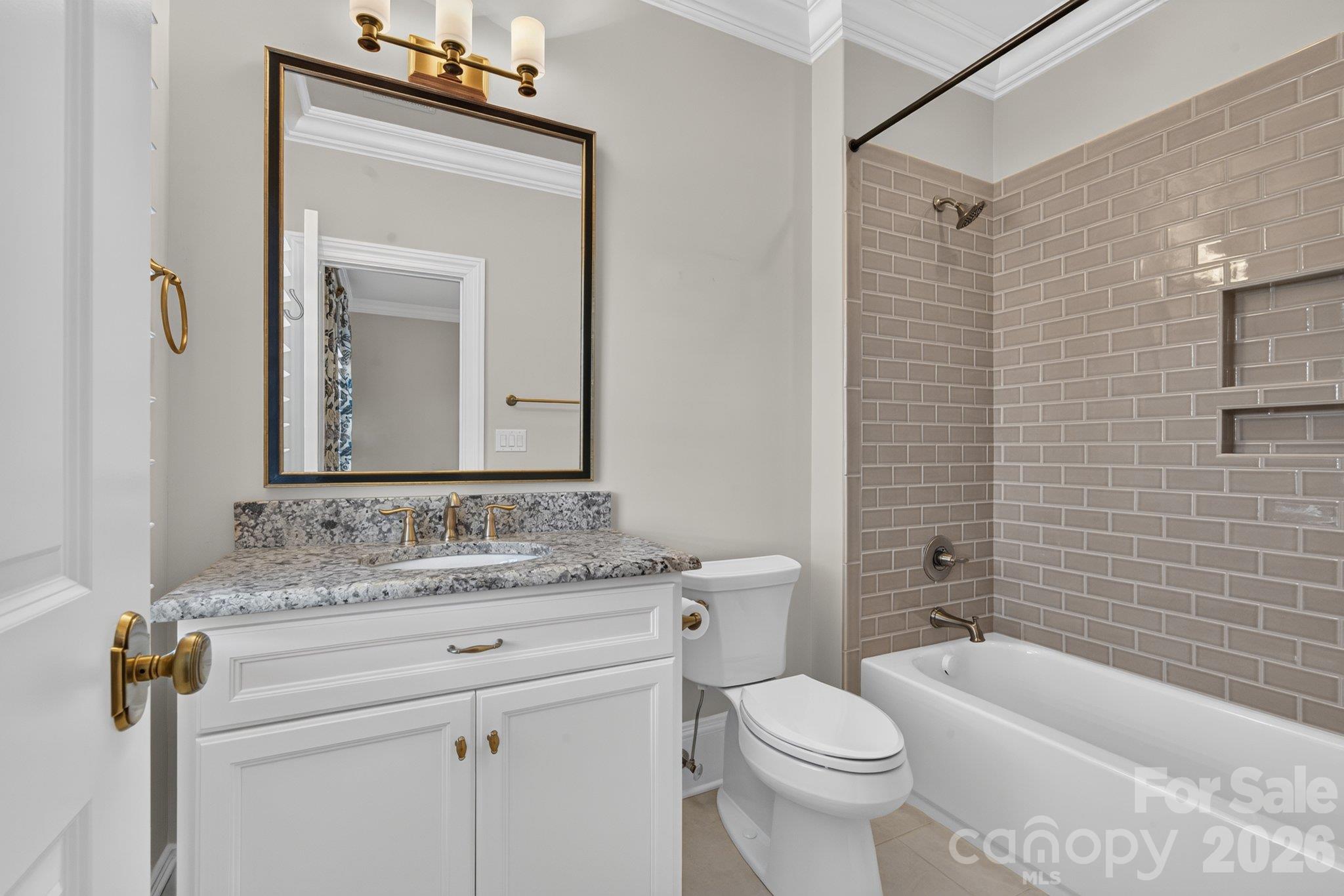 Single Family Residence at 7805 Clovervale Drive, Waxhaw, photo 38 of 48