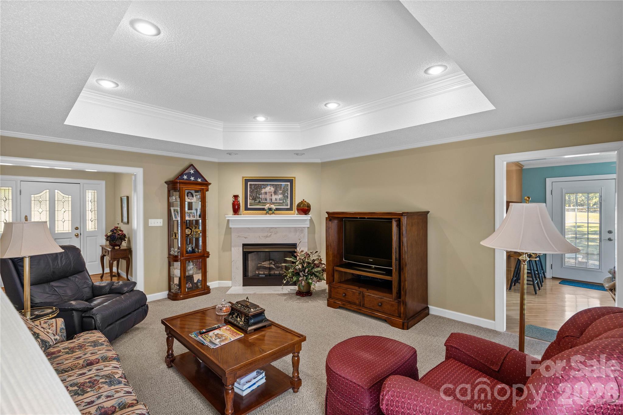 Single Family Residence at 2934 Cane Mill Road, Lancaster, photo 11 of 39