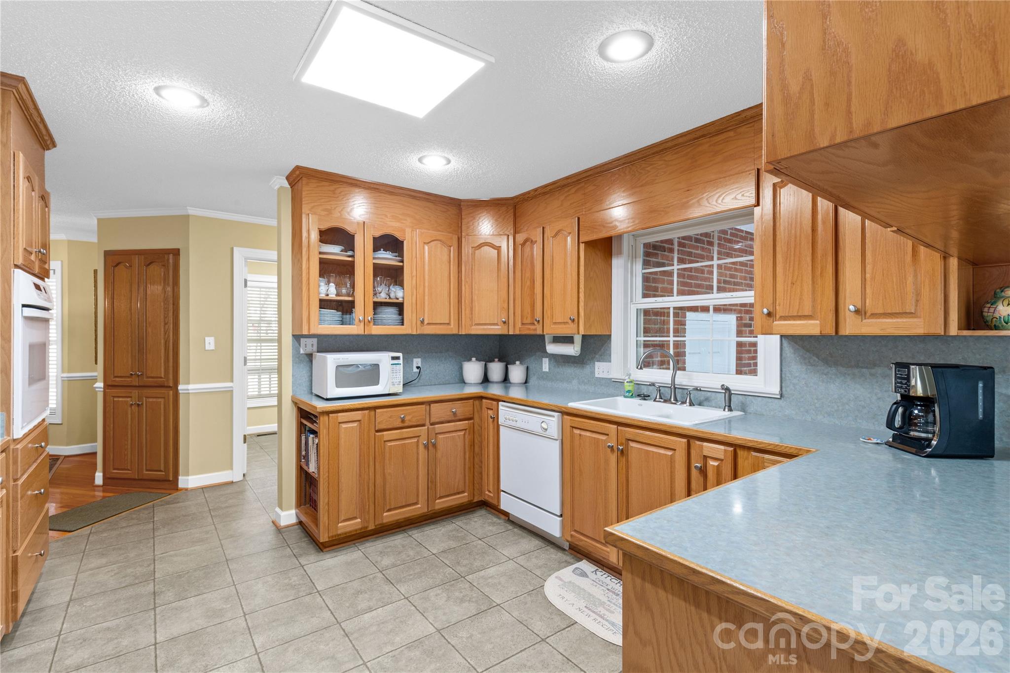 Single Family Residence at 2934 Cane Mill Road, Lancaster, photo 14 of 39