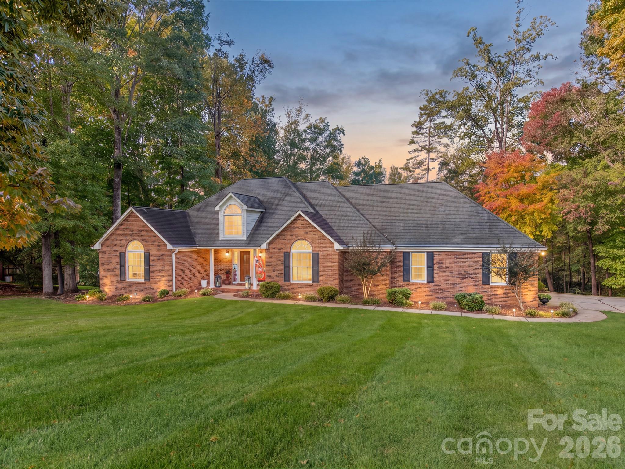 184 Foxglove Drive