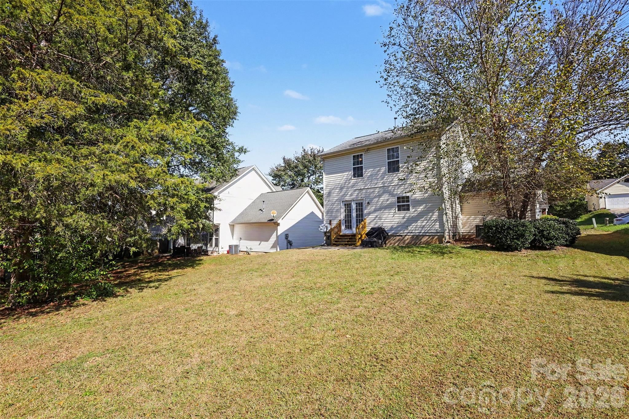 Single Family Residence at 501 Long Creek Parkway, Charlotte, photo 23 of 25