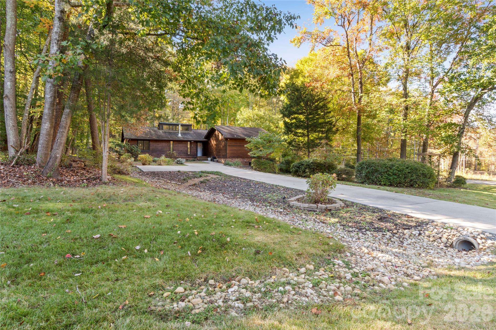 Single Family Residence at 5768 Windworth Drie Drive, Winston Salem