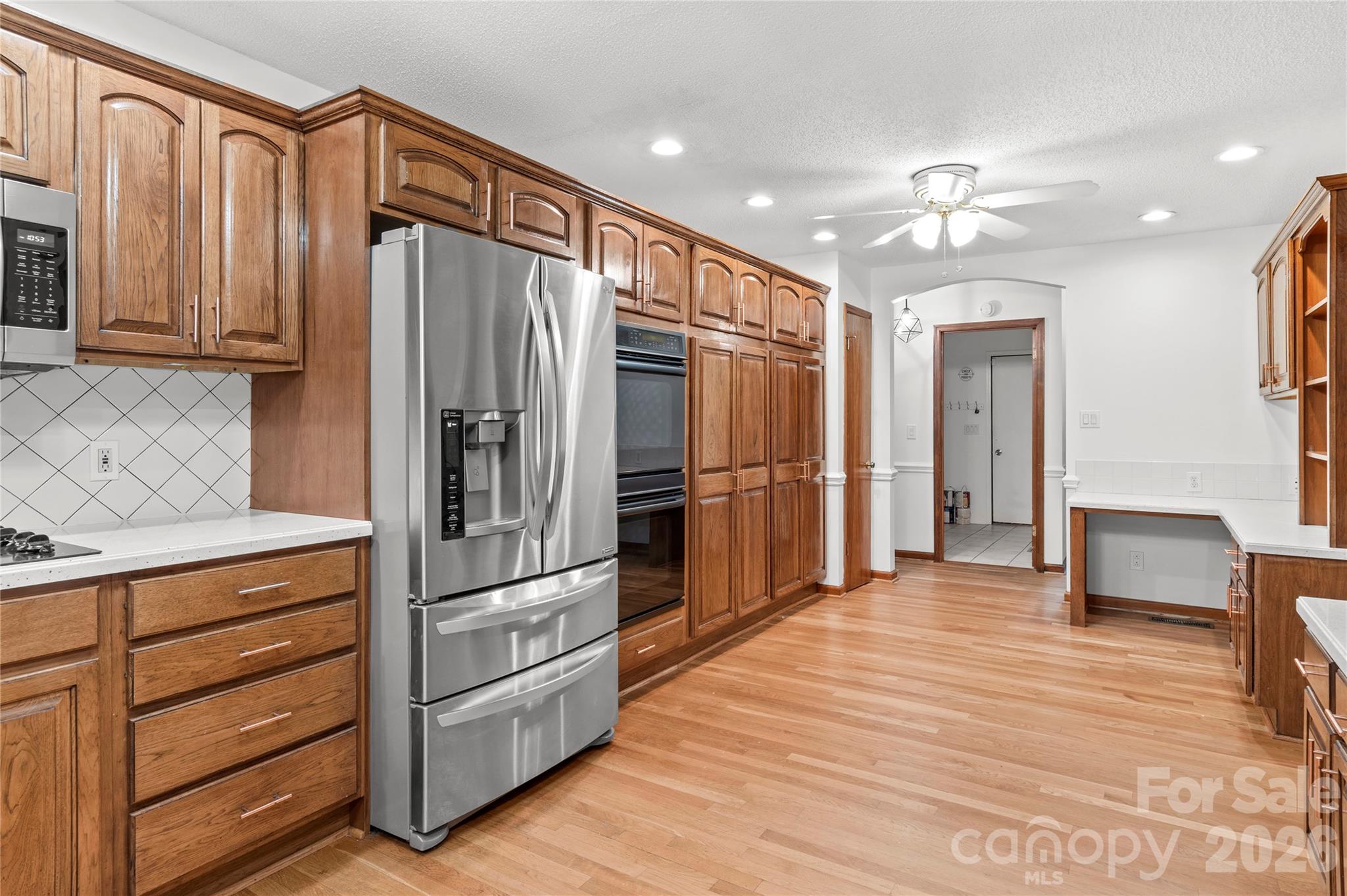 Single Family Residence at 5768 Windworth Drie Drive, Winston Salem, photo 14 of 35