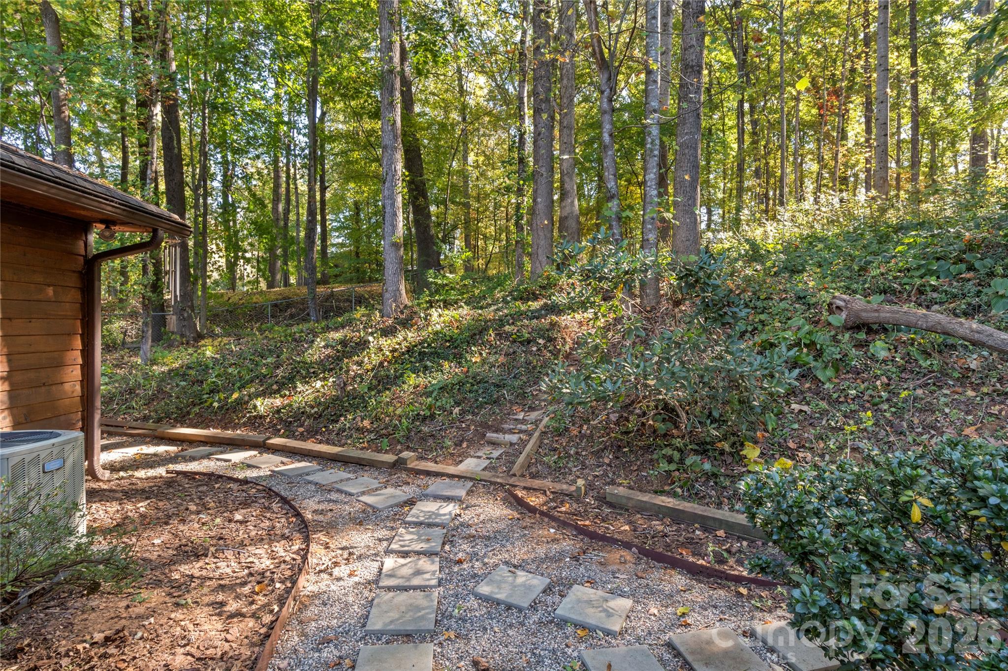 Single Family Residence at 5768 Windworth Drie Drive, Winston Salem, photo 29 of 35