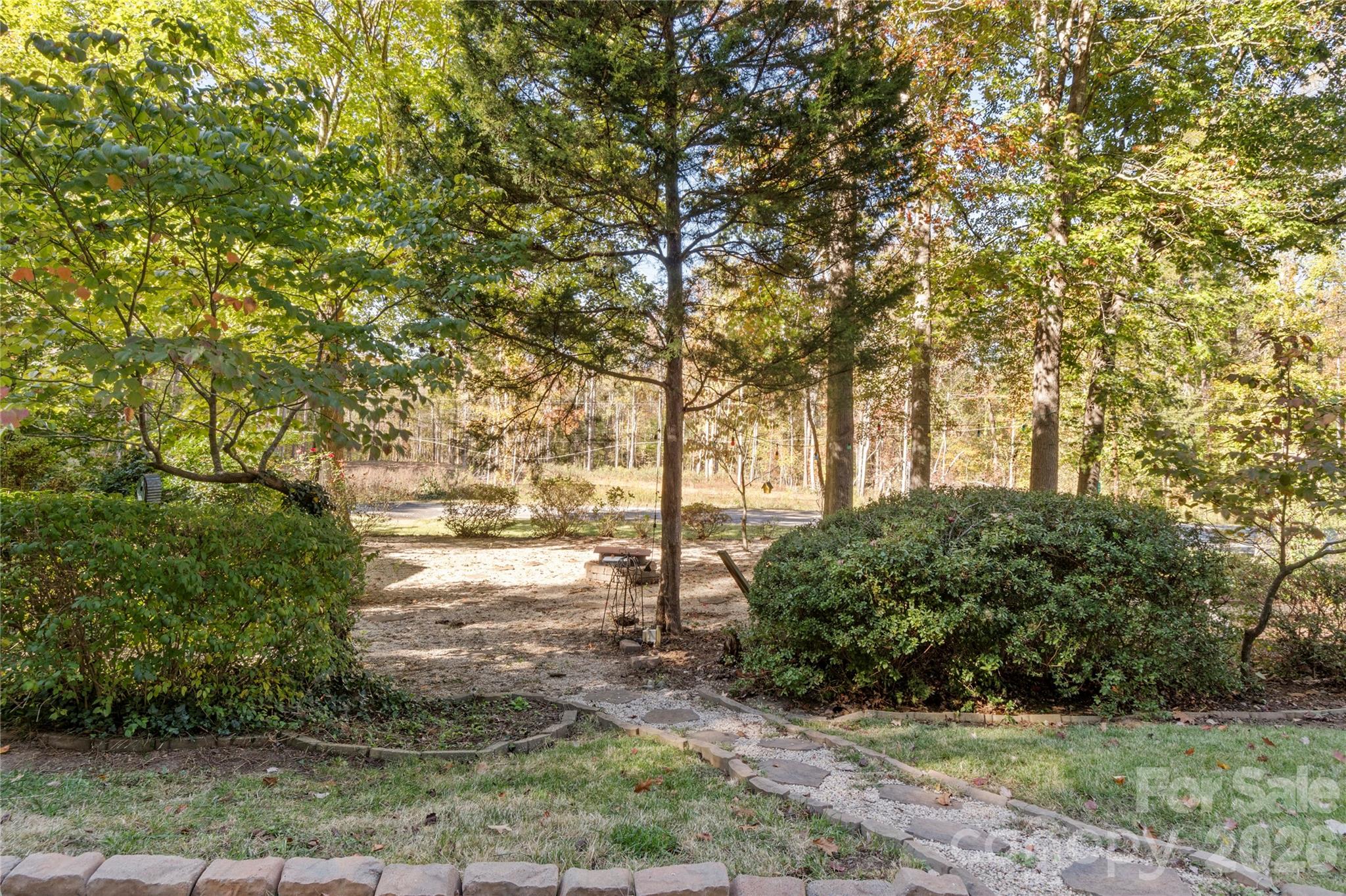 Single Family Residence at 5768 Windworth Drie Drive, Winston Salem, photo 34 of 35