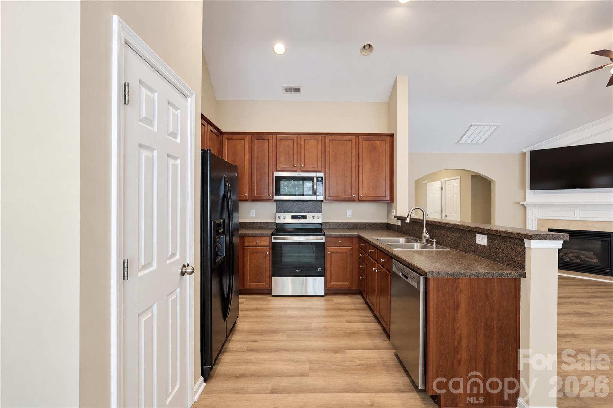 Single Family Residence at 3320 Xandra Court, Indian Land, photo 20 of 46