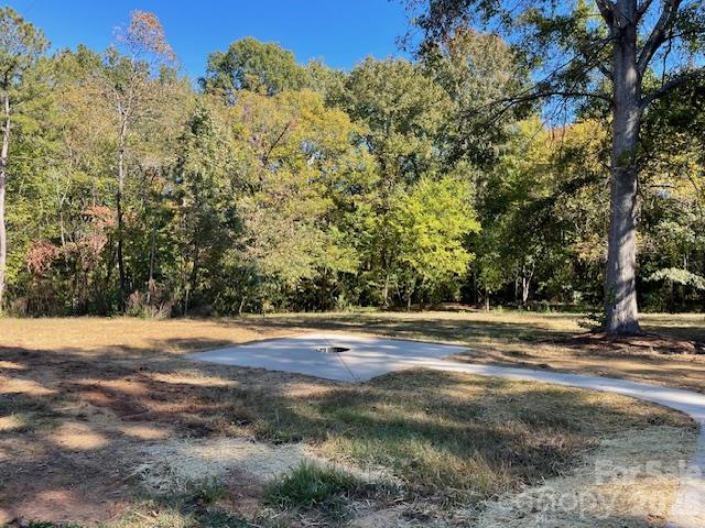 Walk to fire pit - 1010 Trull Hinson Road, Wingate