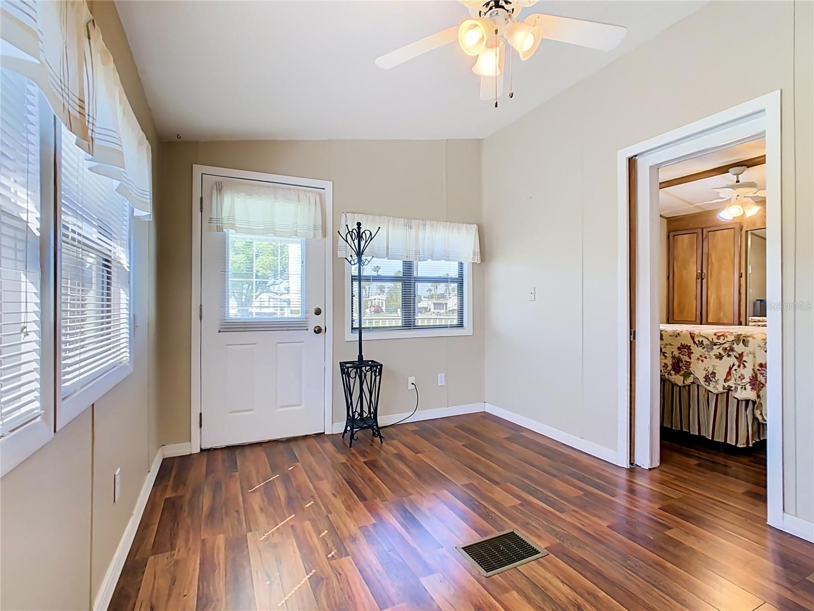 2nd bedroom - 9000 US HWY 192 #897, CLERMONT