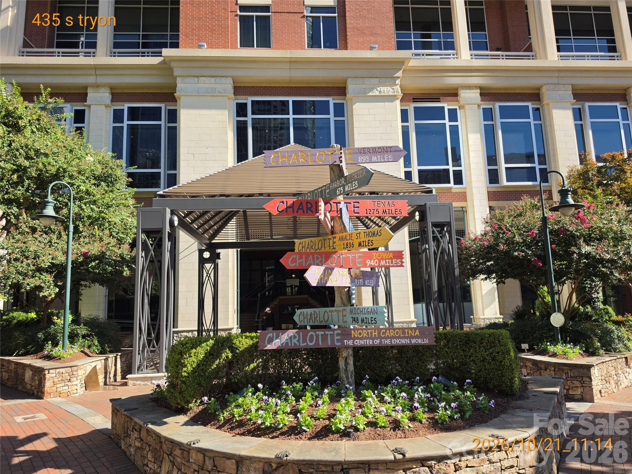 Condominium at 435 Tryon Street, Charlotte, photo 4 of 19