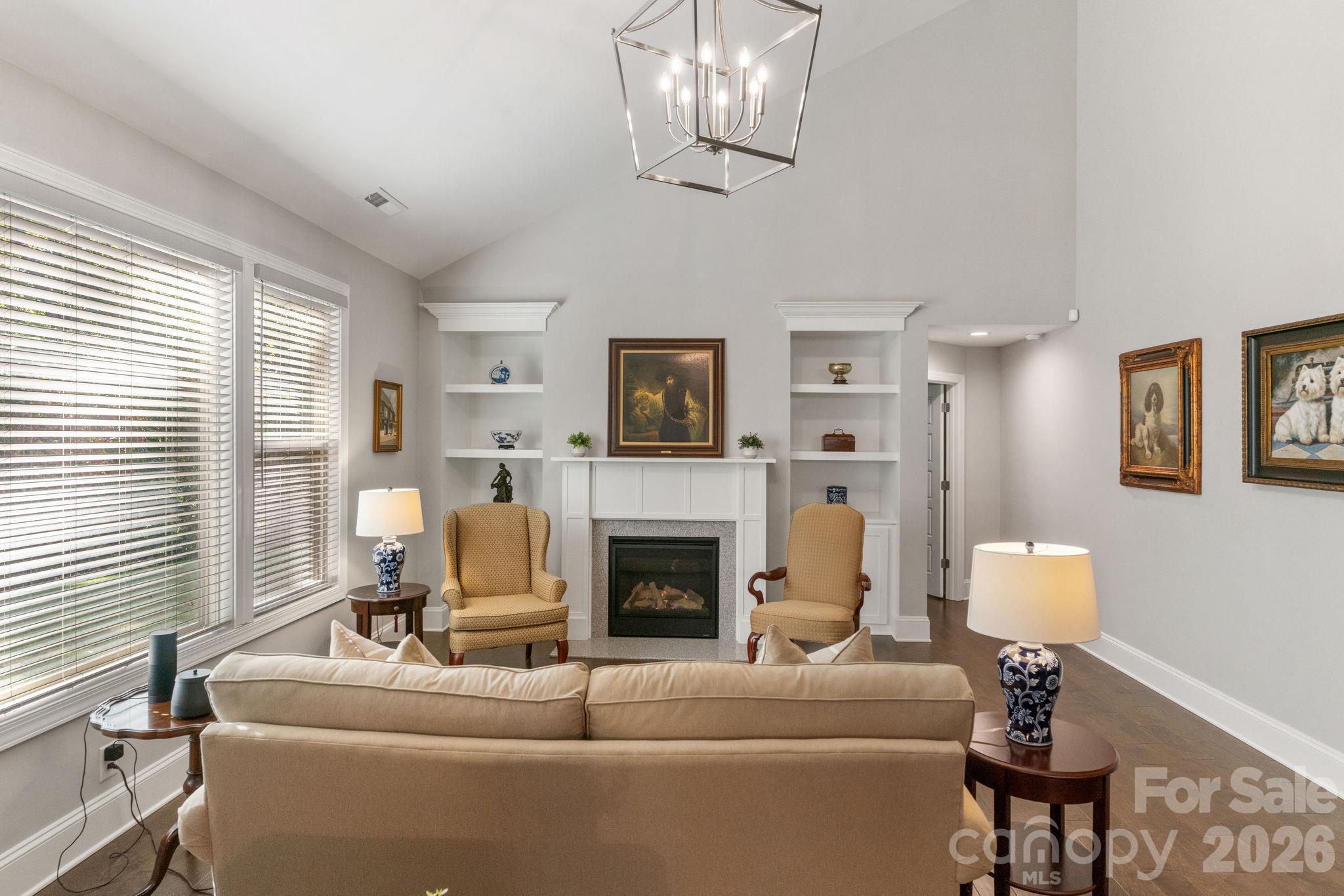 Single Family Residence at 260 Broadleaf Drive, Denver, photo 15 of 46