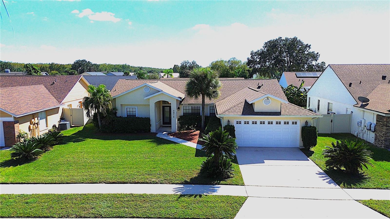 2814 EAGLE LAKE DR