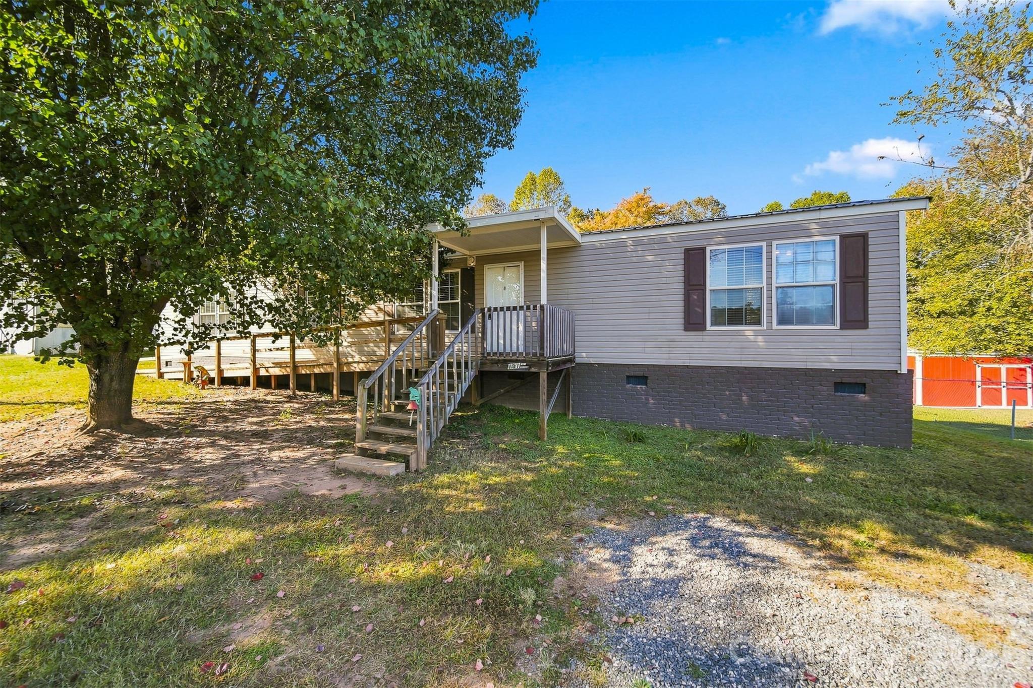 Single Family Residence at 191 Mountain View Drive, Taylorsville, photo 2 of 36