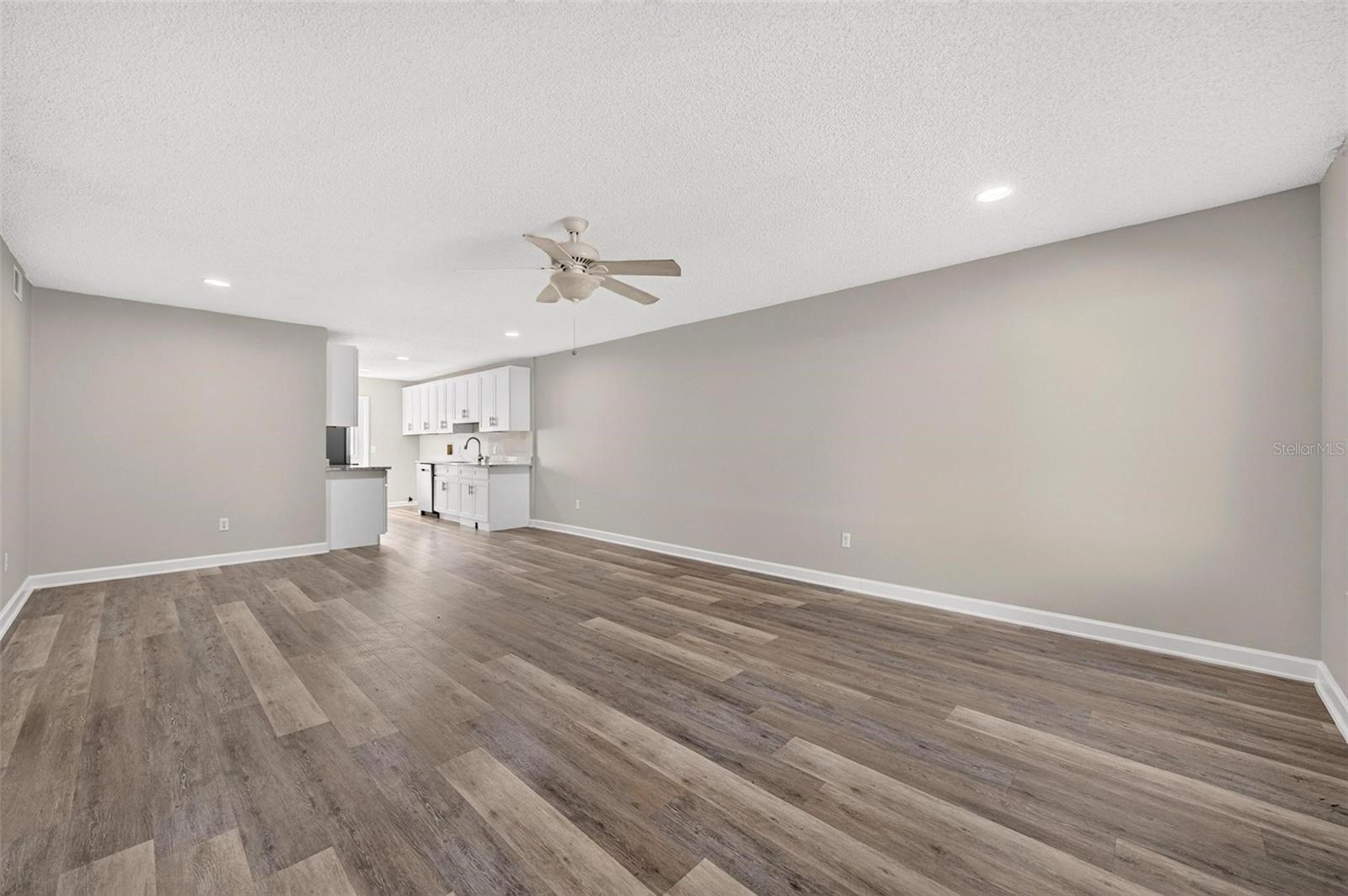 Townhouse at 459 W ROSEWOOD LN, TAVARES, photo 15 of 52