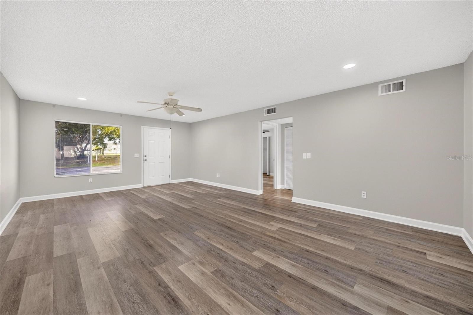 Townhouse at 459 W ROSEWOOD LN, TAVARES, photo 18 of 52