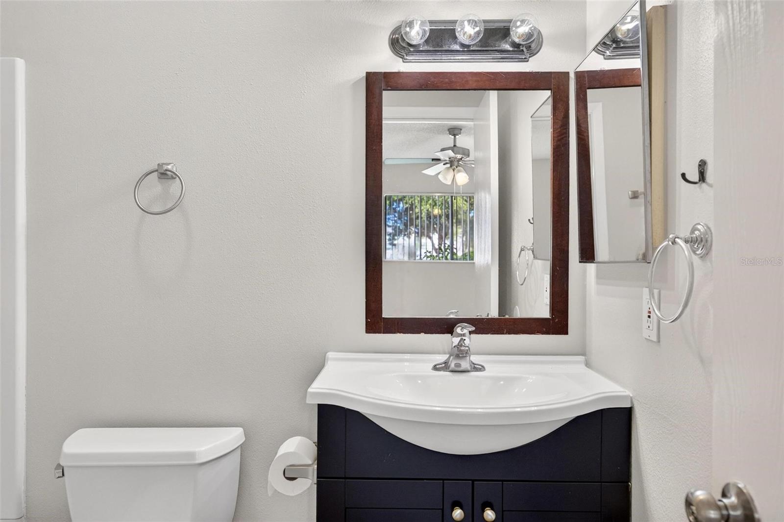 Townhouse at 459 W ROSEWOOD LN, TAVARES, photo 34 of 52