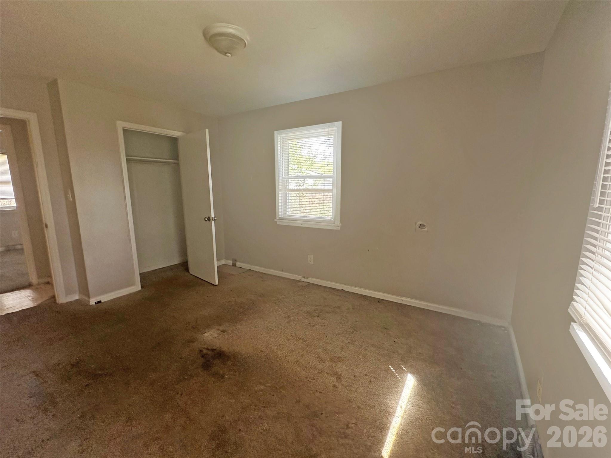 Single Family Residence at 9421 Spruce Pine Place, Charlotte, photo 7 of 9