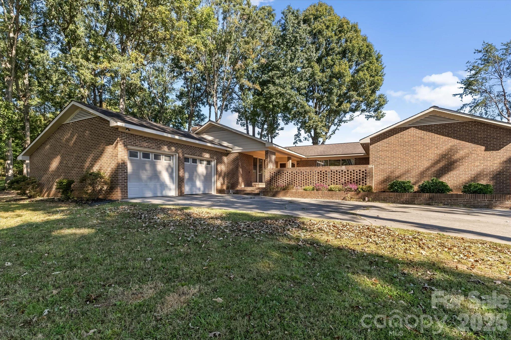 Single Family Residence at 2129 Mid Oak Lane, Lincolnton, photo 3 of 38