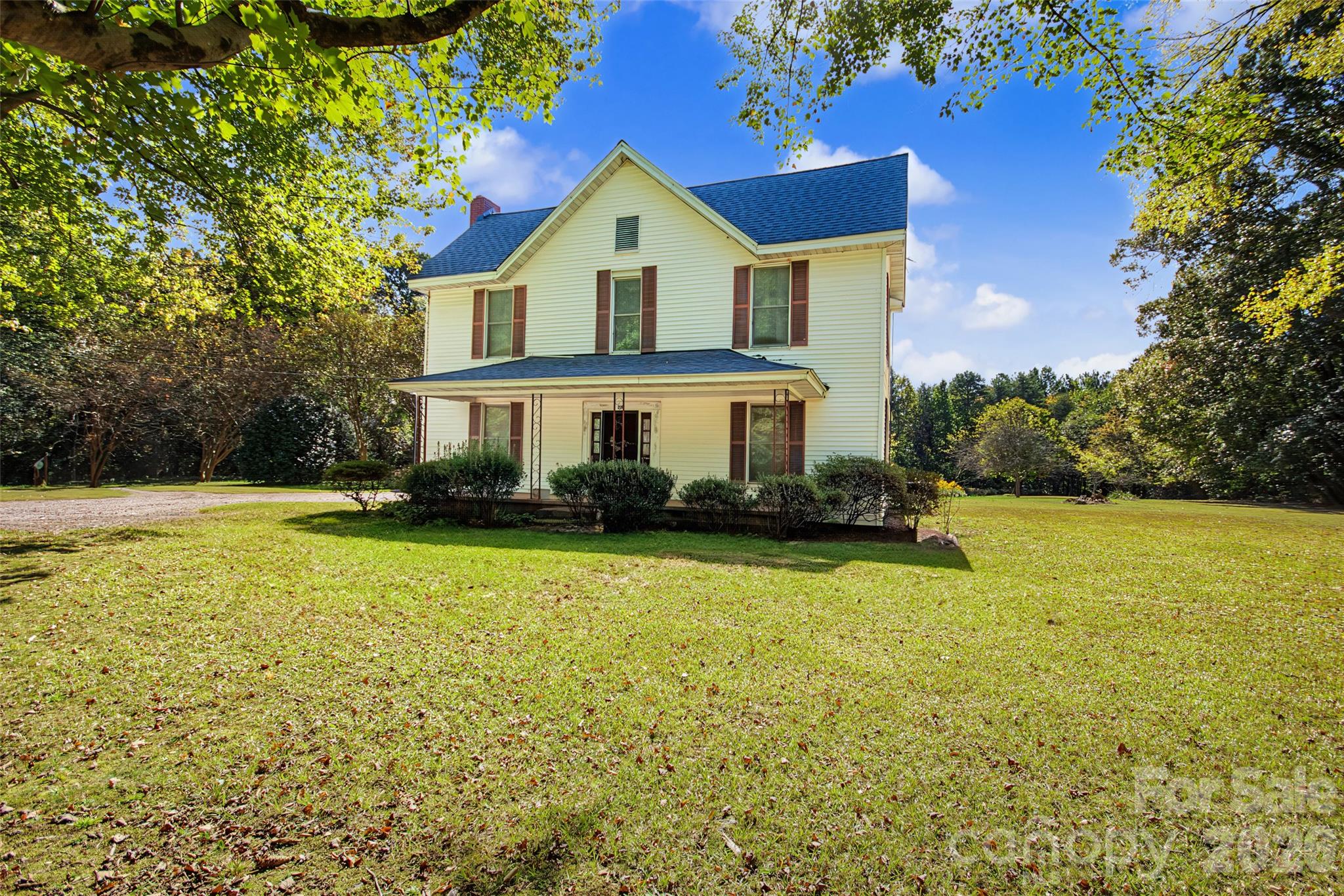 211 Hill Haven Road