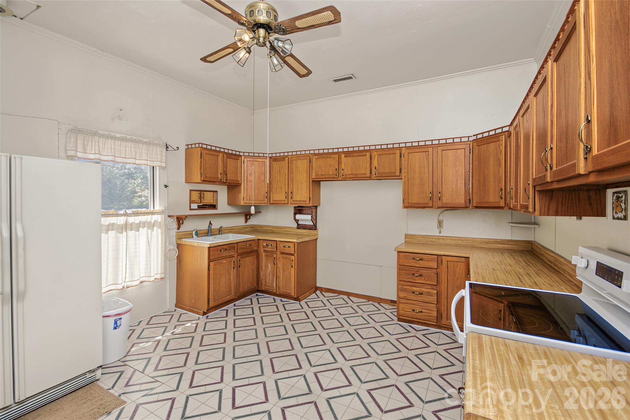 Single Family Residence at 211 Hill Haven Road, Statesville, photo 5 of 42