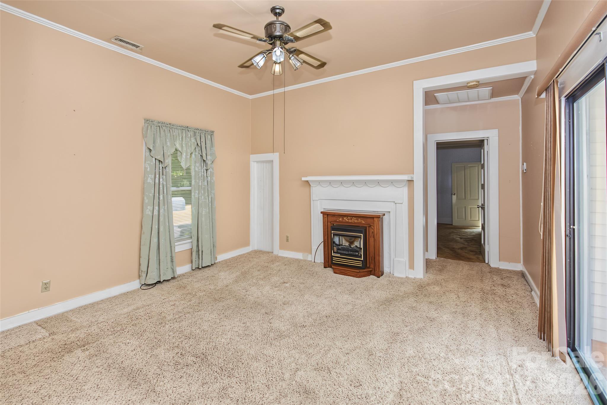 Single Family Residence at 211 Hill Haven Road, Statesville, photo 9 of 42