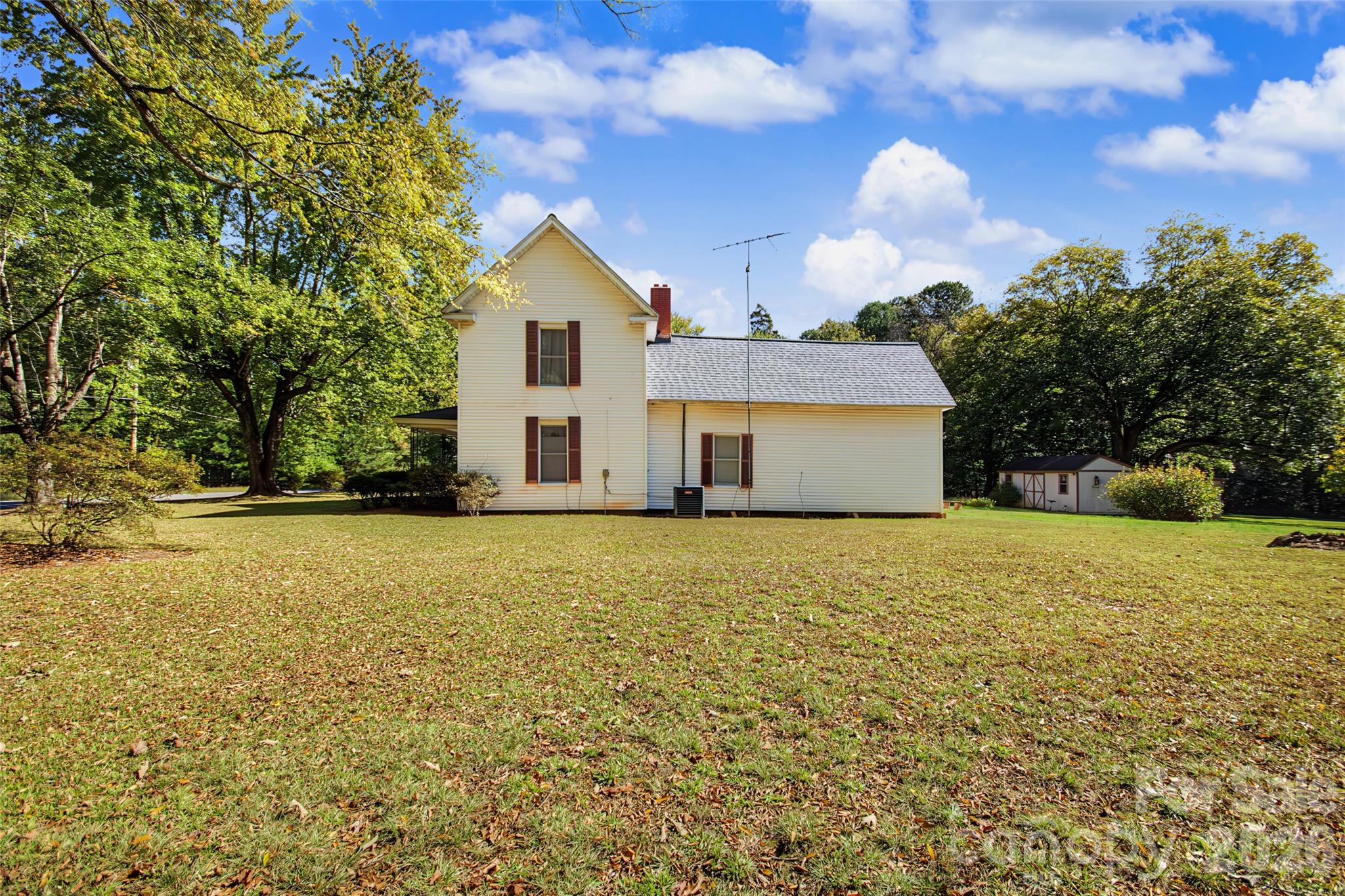 Single Family Residence at 211 Hill Haven Road, Statesville, photo 31 of 42