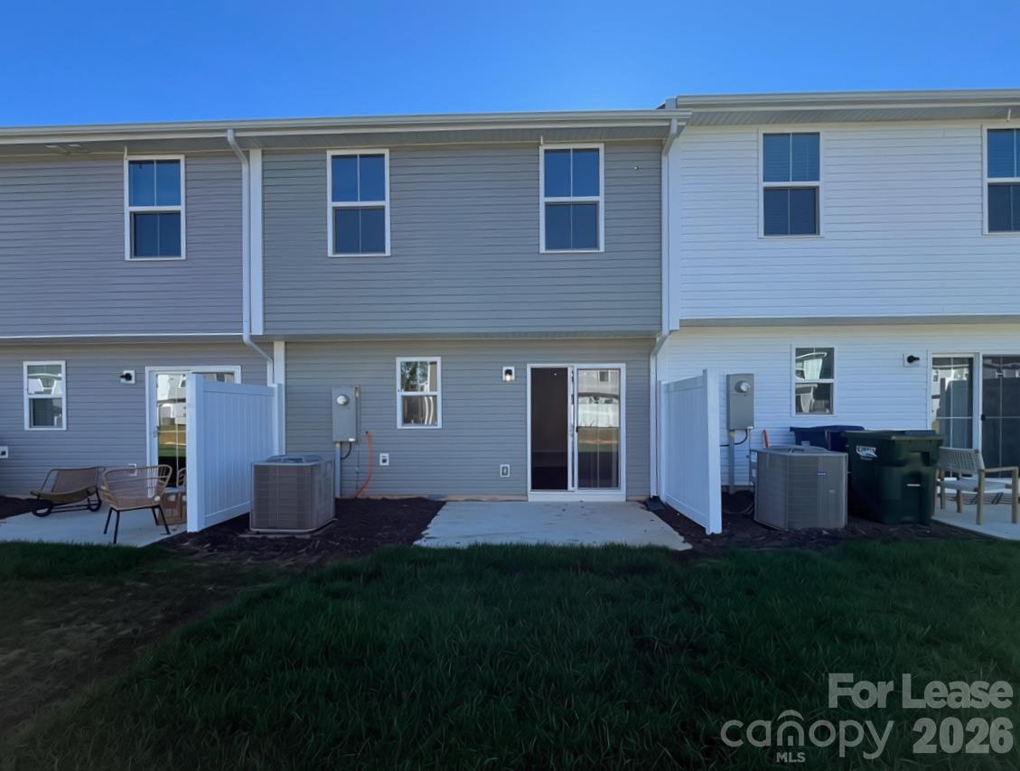 Townhouse at 3905 15th Street Drive NE, Hickory, photo 29 of 30