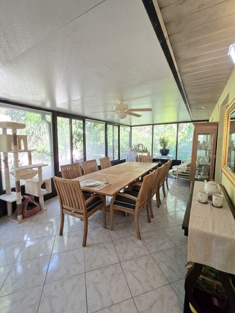 Single Family Residence at 205 W SIMON AVE, APOPKA, photo 16 of 53